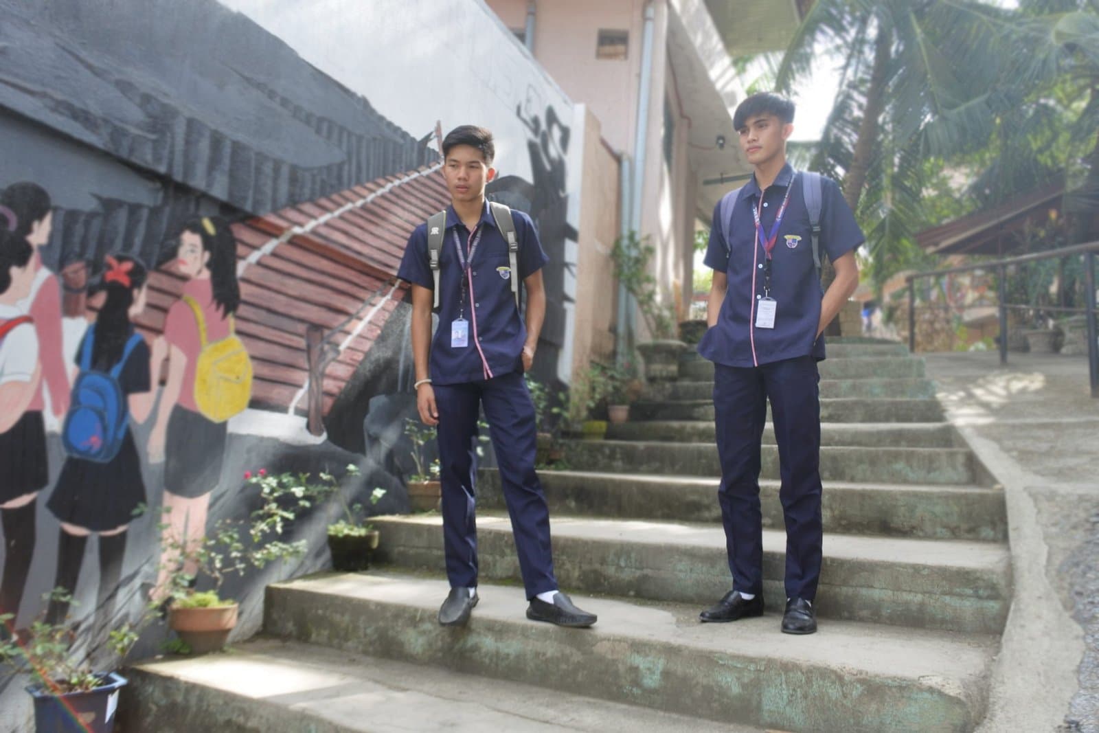 RHMC legacy photo: Students on campus steps